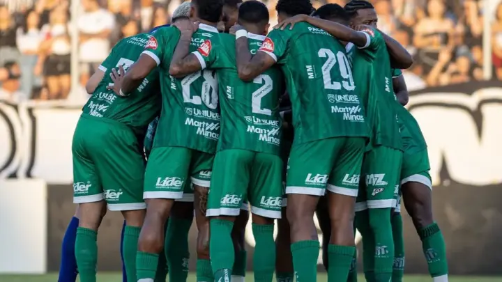 Série D ZeroUm: Uberlândia-MG mantém feito nas idas e se aproxima do título