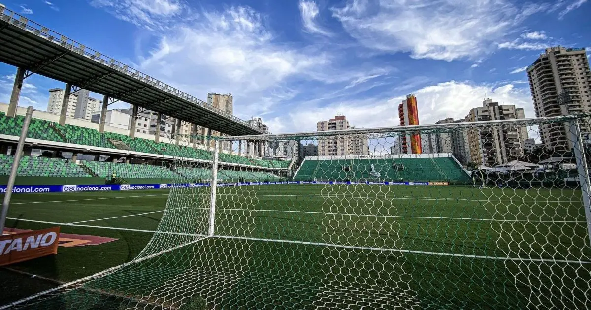 Goiás x Avaí: horário e onde assistir ao jogo da Série B