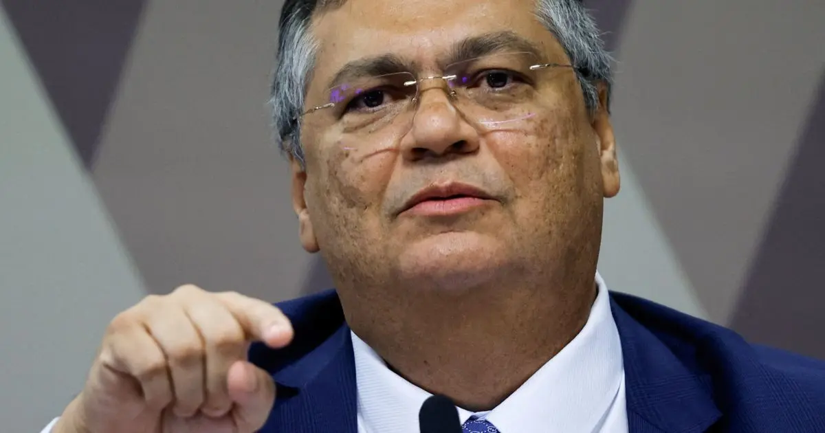 Dino diz haver “preconceito regional racista” em críticas à sua ação no STF