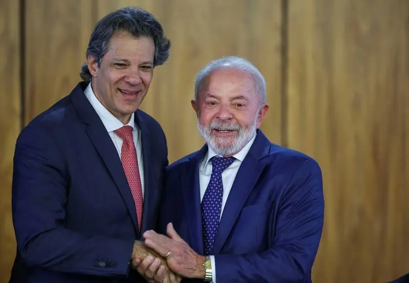 Eleições: Lula ajuda mais Haddad do que Haddad ajuda Lula, diz especialista