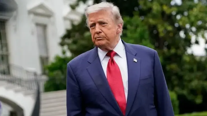 Após reunião, Trump diz que China quer “impedir progresso” dos EUA sobre IA
