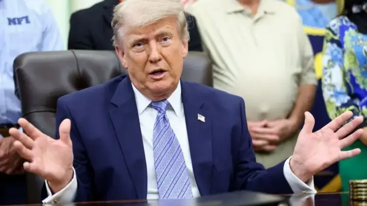 Trump concede clemência a 30 pessoas, diz autoridade da Casa Branca