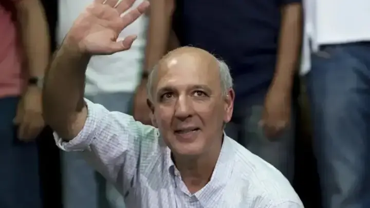 TSE marca para quinta julgamento sobre candidatura de Arruda ao GDF