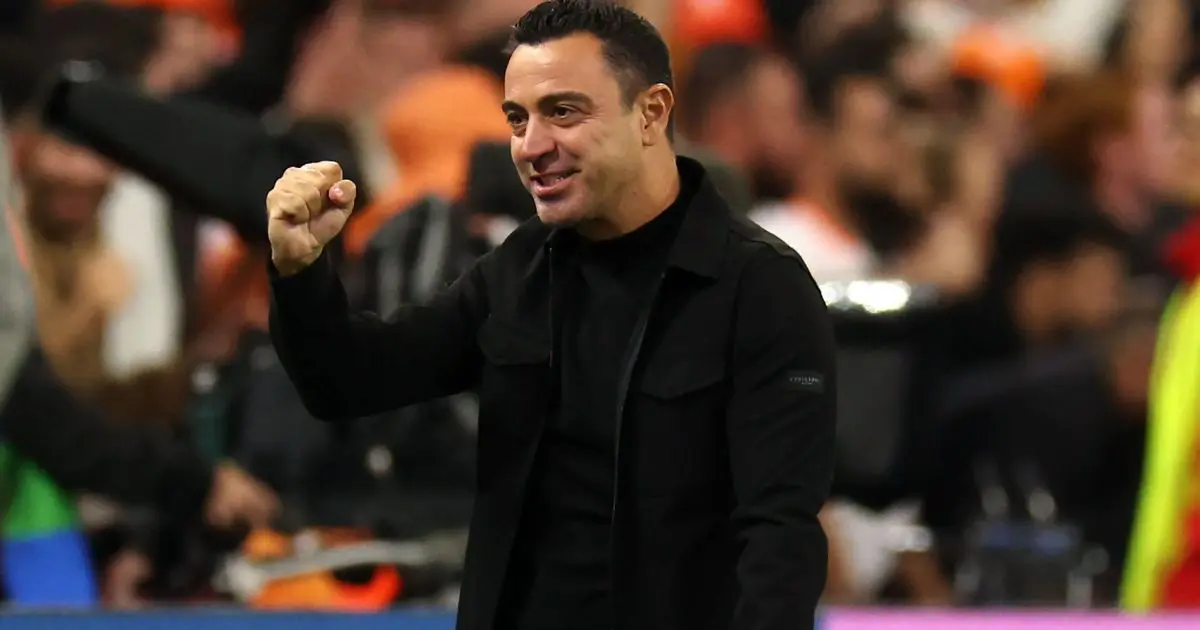 Xavi cobra Holanda mais ofensiva após primeiros jogos pela equipe