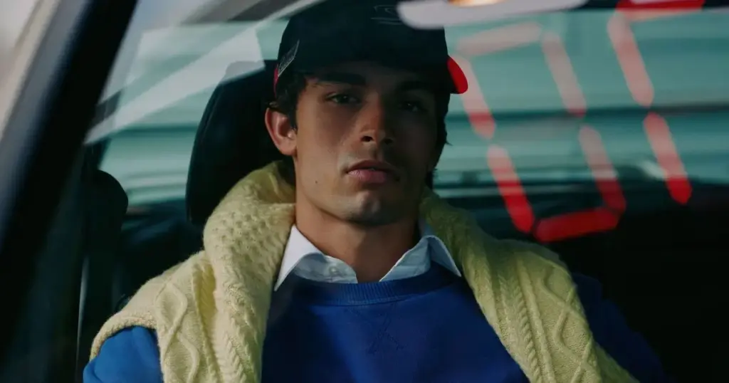 Ayrton Senna inspira coleção conectando moda e universo das corridas; veja