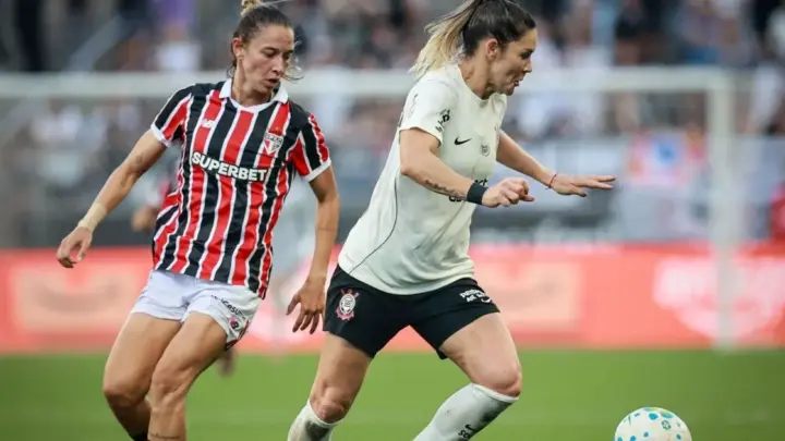 São Paulo tenta quebrar hegemonia do Corinthians no Brasileirão Feminino