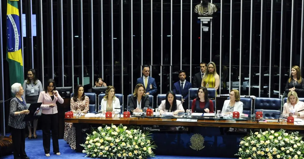 Senado elege 12 mulheres e terá maior bancada feminina da história