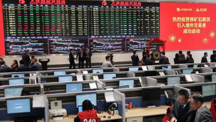 Bolsas da Ásia fecham em baixa com techs pressionadas por tombo da Alphabet