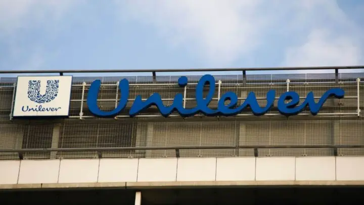 Unilever alerta para aumentos de preços com efeitos da guerra no Irã