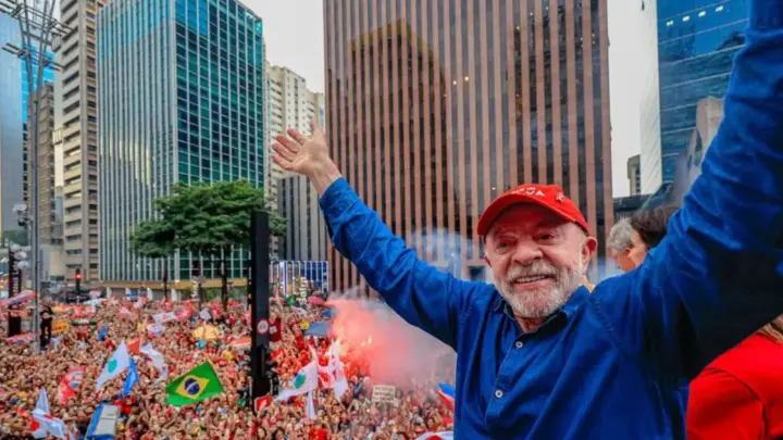 Eleições 2026: 71% dos novos votos do 2º turno foram para Lula