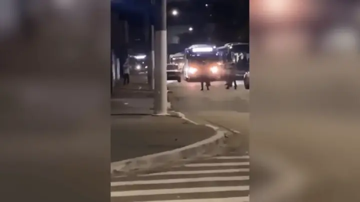 PMs atiram mais de 20 vezes e matam homem em surto na Zona Norte de SP