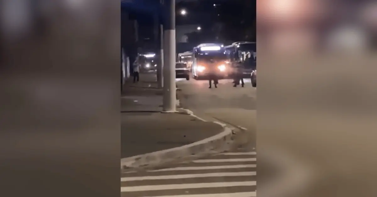 PMs atiram mais de 20 vezes e matam homem em surto na Zona Norte de SP