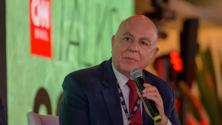 Arnaldo Jardim vê “descritério” no custeio de baterias e quer manter leilão