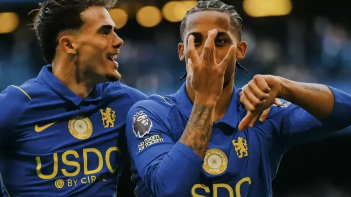João Pedro sofre lesão na coxa e desfalca o Chelsea por semanas