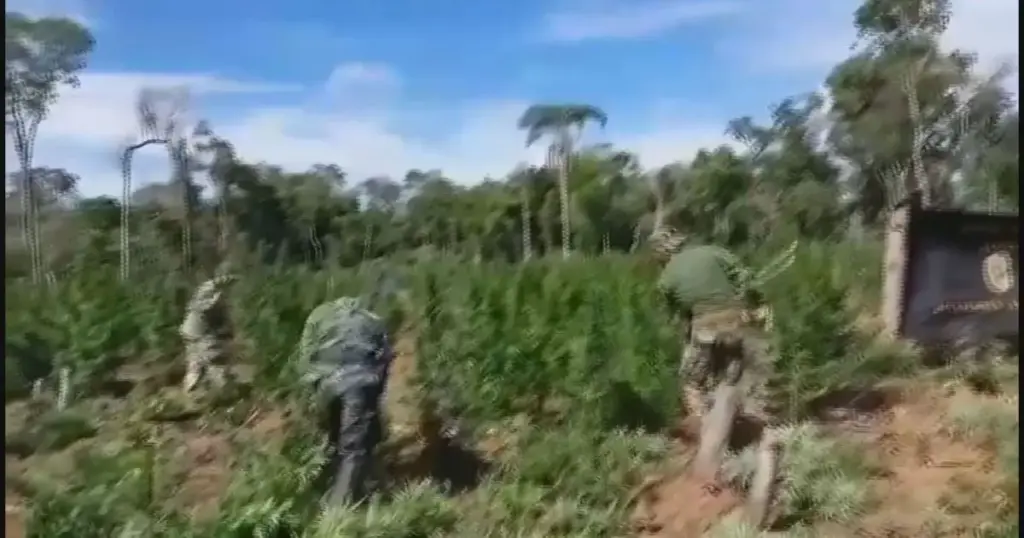 Ação na fronteira com Paraguai mira tráfico de facções