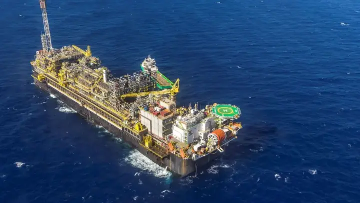 Petrobras registra produção recorde de 3,51 milhões de barris no 3º tri