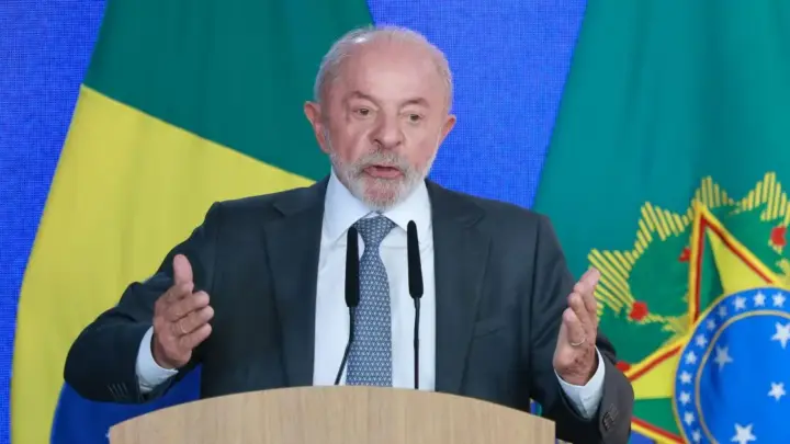 CNT/MDA: 49,3% desaprovam Lula; 47,7% aprovam