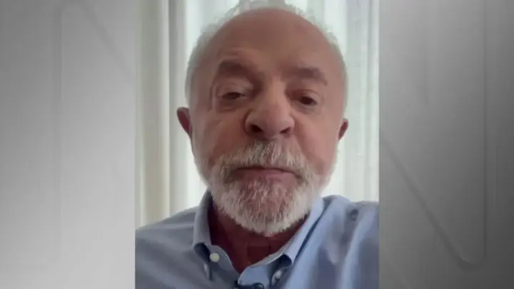 Lula cede a aliados, grava em selfie e tenta guinada em comunicação digital