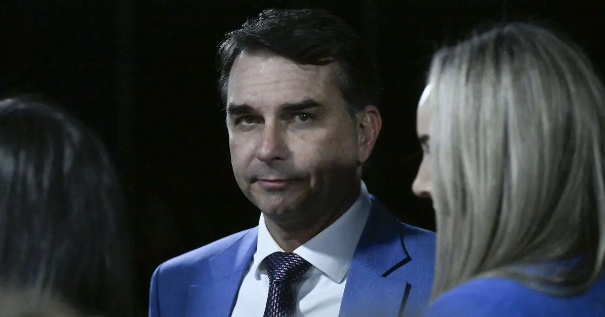 “Não surpreende”, diz democrata da Flórida à CNN sobre fuga de Flávio