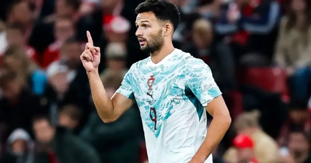 Pivô de crise com Cristiano Ronaldo, Gonçalo Ramos brilha por Portugal