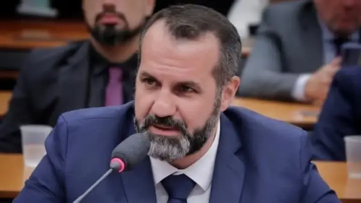 Saiba o número de Guto Schiavetto, candidato do Missão ao Senado por SP