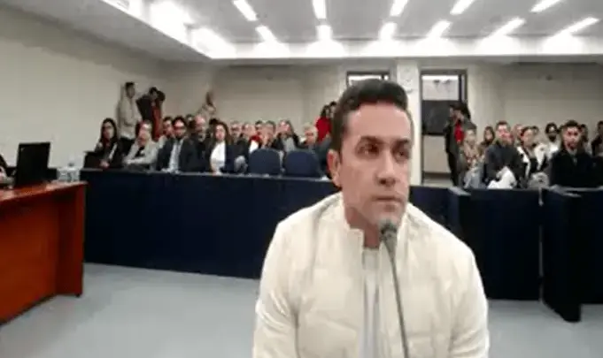 Veja momento que motorista de Porsche admite ter bebido