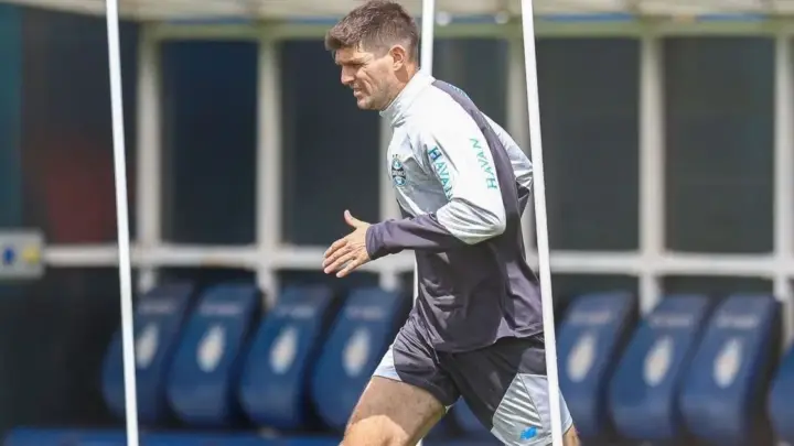 Capitão do Grêmio pode desfalcar time até a penúltima rodada do Brasileirão