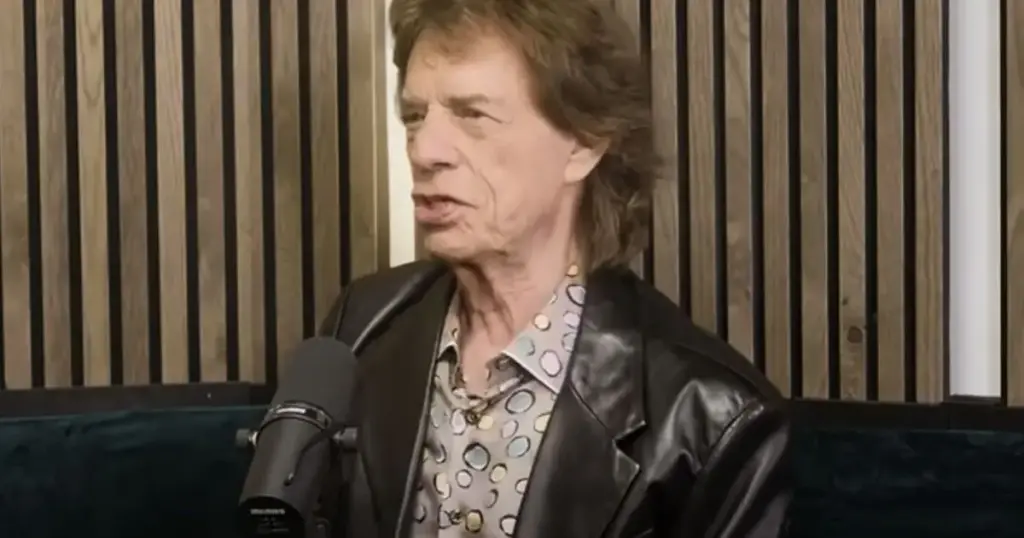 O segredo de Mick Jagger começou aos 12 anos: a lição do pai ao apontar para um homem na poltrona que mudou a vida do roqueiro