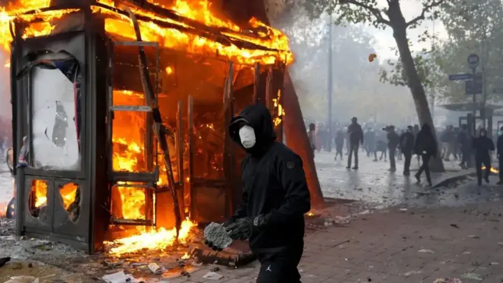 Geração Z lidera protestos na Europa e pressiona governos; entenda