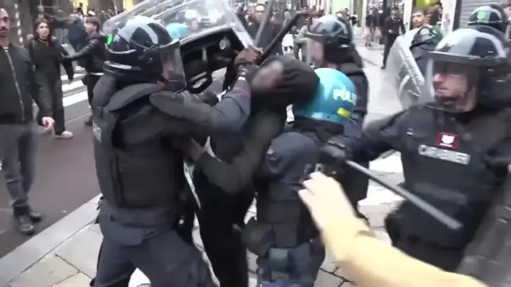 Protestos na Itália têm segundo dia de confronto com a polícia