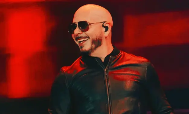 Pitbull anuncia show único em São Paulo para 2027; saiba detalhes