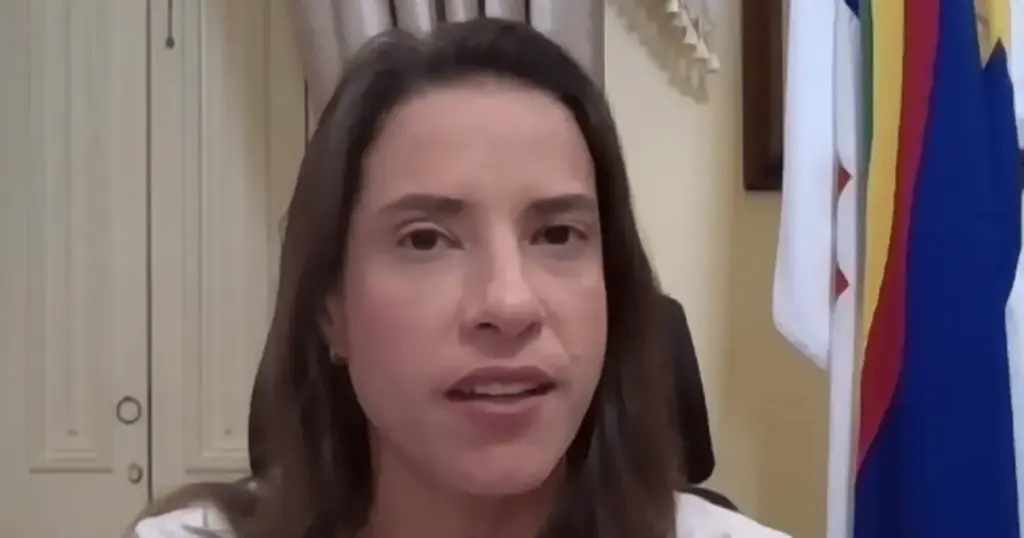 Raquel evita nacionalização e diz que falou sobre o povo em campanha em PE