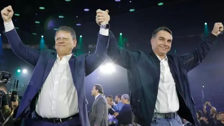 Republicanos marca reunião para definir apoio a Flávio em eventual 2º turno
