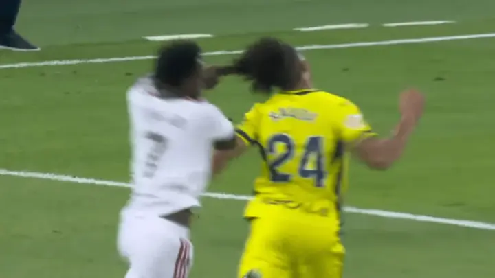 Vini Jr. é punido por puxão de cabelo e desfalca o Real contra Barcelona