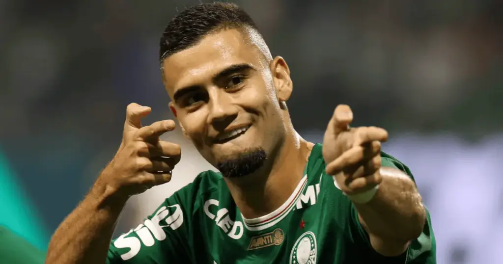 Andreas Pereira projeta dérbi com o Corinthians: “Jogo muito especial”