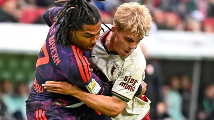 Bayern leva gol aos sete segundos, tem quatro anulados e tropeça no Alemão