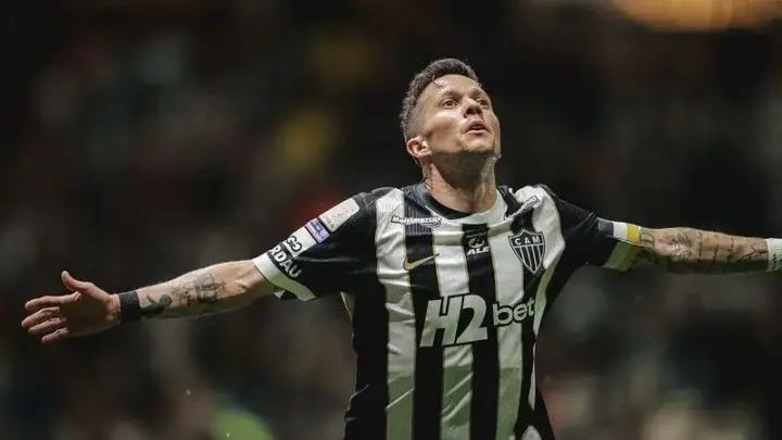 Bernard analisa jogo do Atlético-MG e alerta: “Não repetir os mesmos erros”