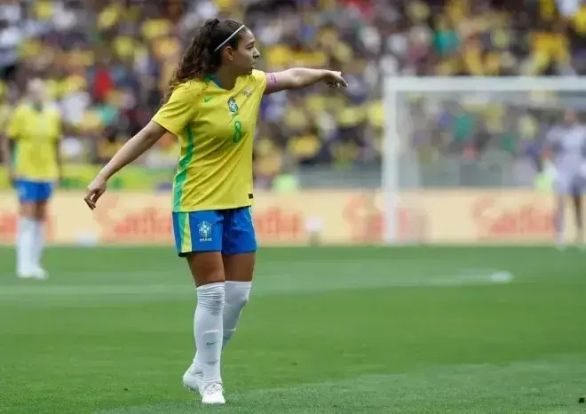 Bruninha e Angelina são cortadas da Seleção por lesões