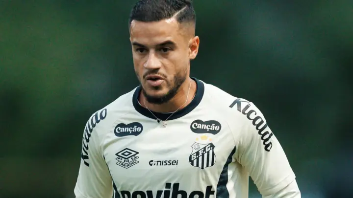 Com Coutinho, Santos divulga relacionados para clássico contra o São Paulo