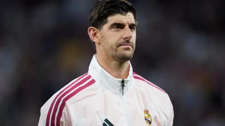 Courtois desfalca o Real Madrid contra o Barcelona por gripe