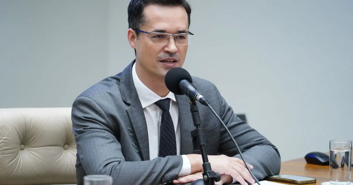 PGE pede que TSE mantenha candidatura de Deltan Dallagnol ao Senado pelo PR