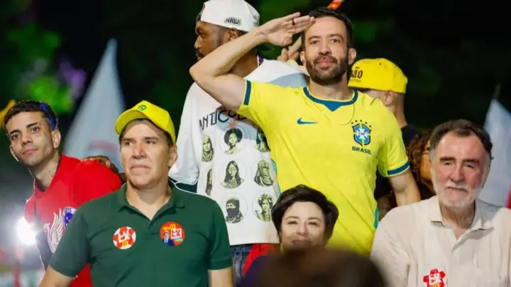 Meta diz que “Exército do Lula” não viola políticas da empresa