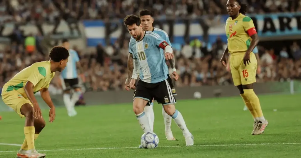 Lionel Messi se aposenta da Argentina: veja todos os títulos pela seleção