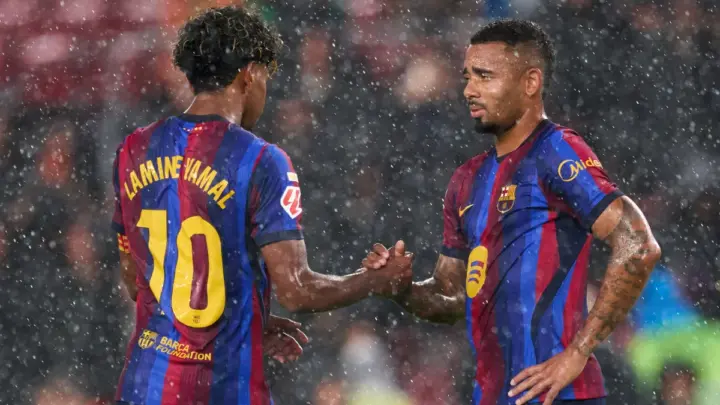 Diante do Betis, Barcelona tenta manter invencibilidade na temporada