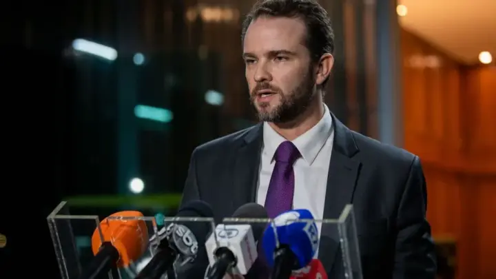 Equipe econômica avalia “mesa com ortodoxos” e tripé de medidas de ajuste