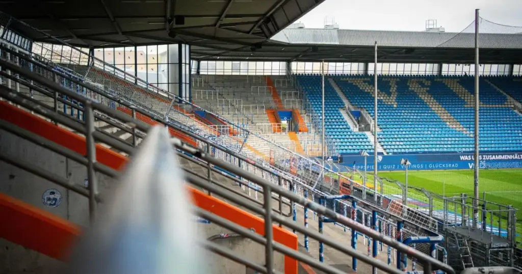 Clube da Alemanha impede os próprios torcedores de saltar no estádio