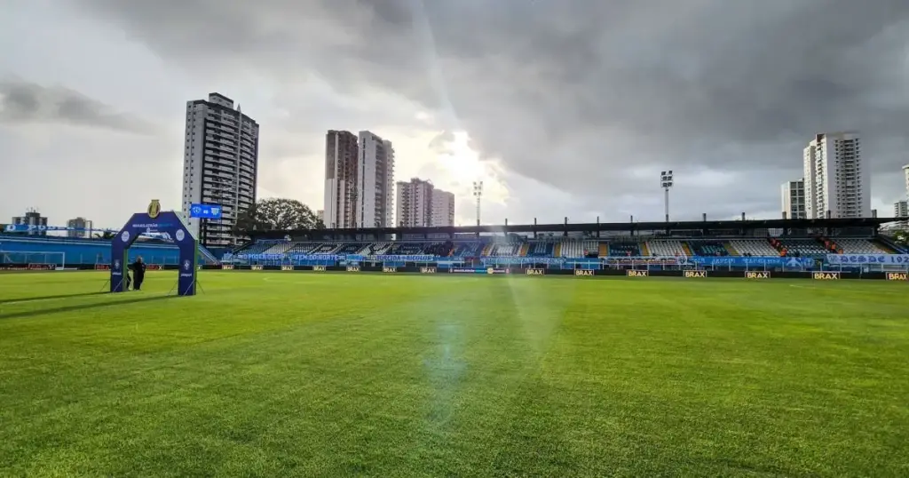 Paysandu x Ferroviária: horário e onde assistir ao jogo da Série C
