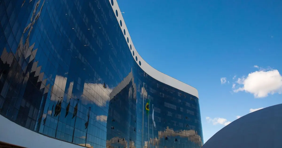 Ao menos 15 eleitos têm candidatura indefinida e podem ter votos anulados
