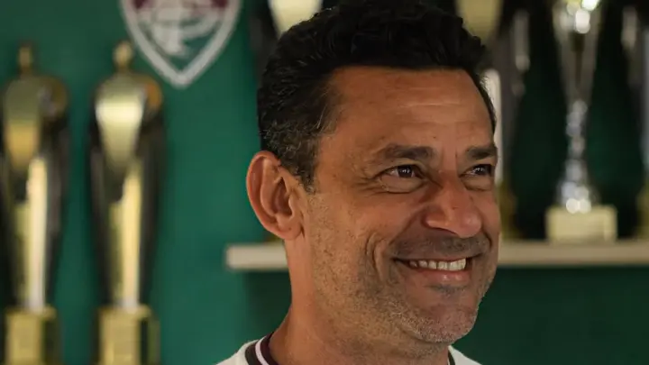 Fred, ex-jogador, conquista 1º título como técnico do Fluminense Sub-20