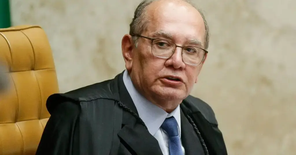 Gilmar Mendes determina que Globo inclua Renan Santos em debate